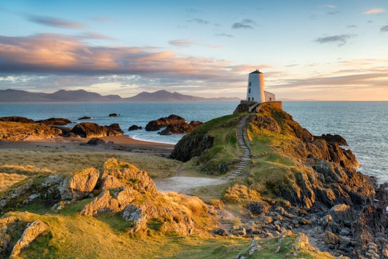 15 of the Most Beautiful Cities in England